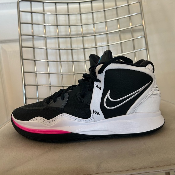 Nike Kyrie Infinity South Beach Mena 8 Basketball Tennis Shoes CZ0204-003 Black main image 6